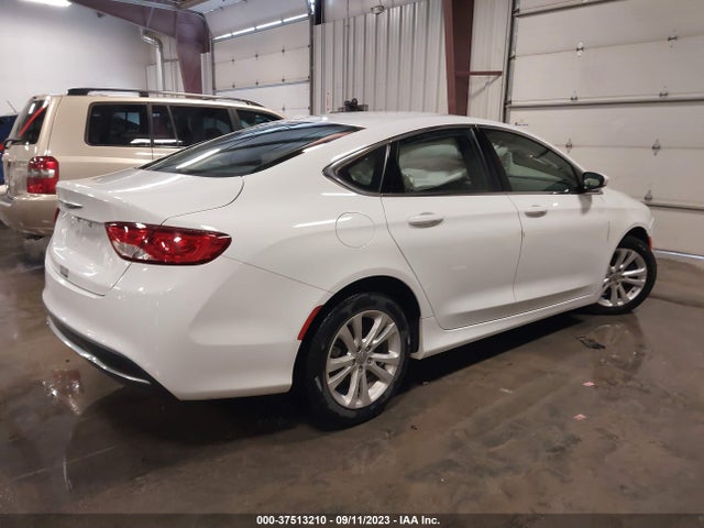 Chrysler 200 Limited 2015 1C3CCCAB5FN663957 Image 4