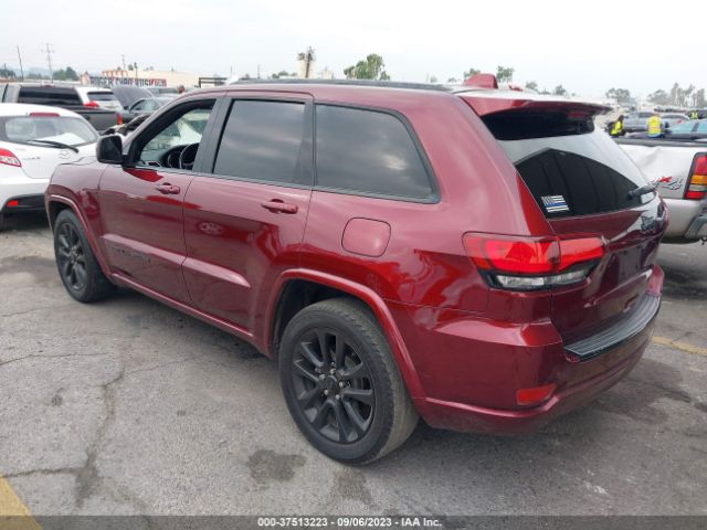 1C4RJEAG3JC304582 Jeep Grand Cherokee Altitude