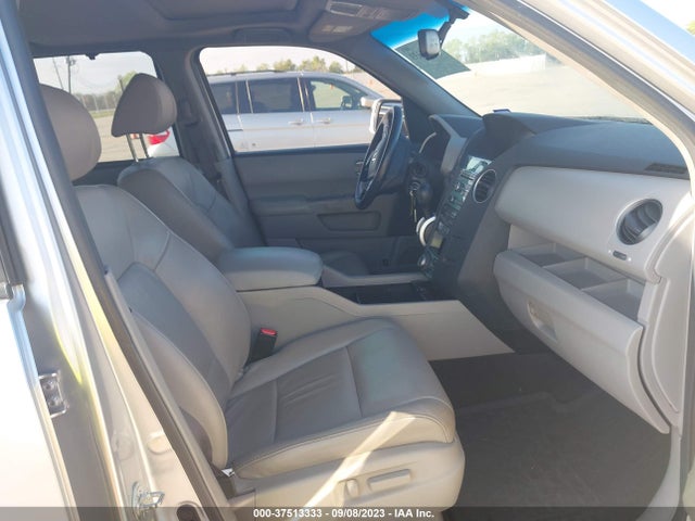 2010 HONDA PILOT TOURING VIN: 5FNYF3H8XAB019865