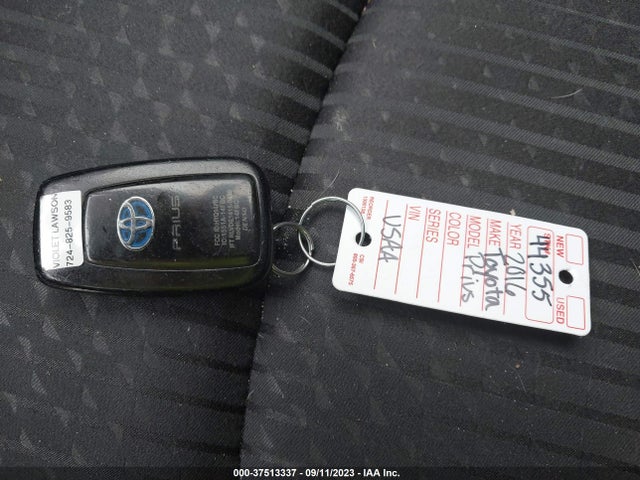 Toyota Prius Four 2016 JTDKARFU7G3009629 Image 3