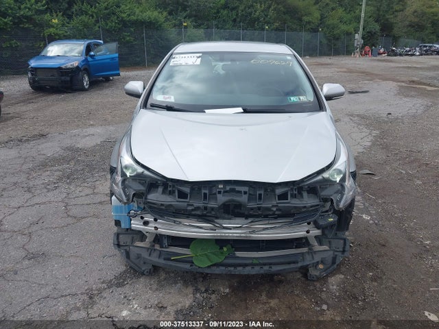 Toyota Prius Four 2016 JTDKARFU7G3009629 Image 5