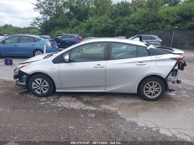 Toyota Prius Four 2016 JTDKARFU7G3009629 Image 7