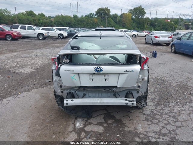 Toyota Prius Four 2016 JTDKARFU7G3009629 Image 9