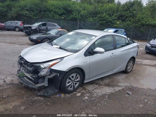 Toyota Prius Four 2016 JTDKARFU7G3009629 Image 2