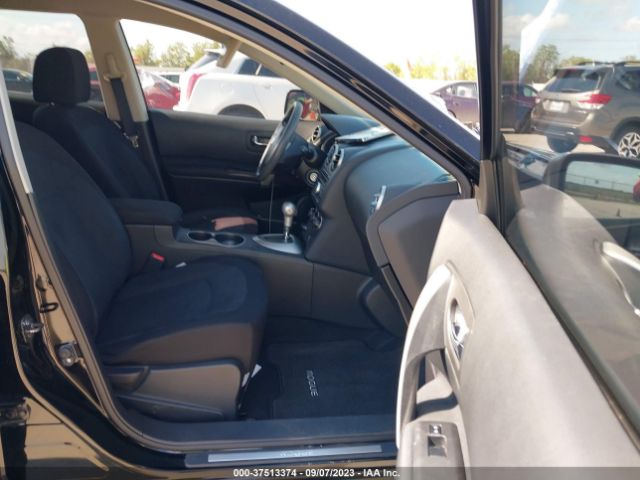JN8AS5MT4FW164670 Nissan Rogue Select S