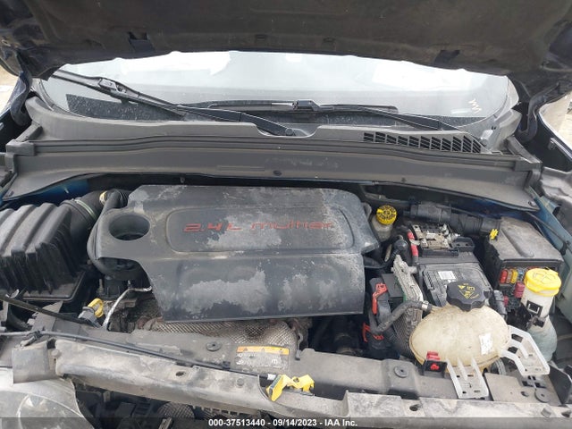 2019 JEEP RENEGADE LATITUDE VIN: ZACNJABB4KPK86548