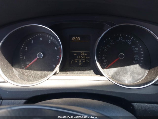 3VW2K7AJXFM423769 Volkswagen Jetta Sedan 2.0l S