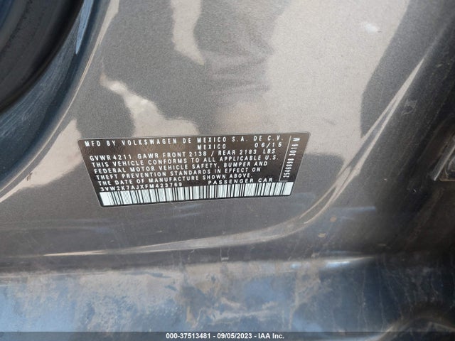 3VW2K7AJXFM423769 Volkswagen Jetta Sedan 2.0l S