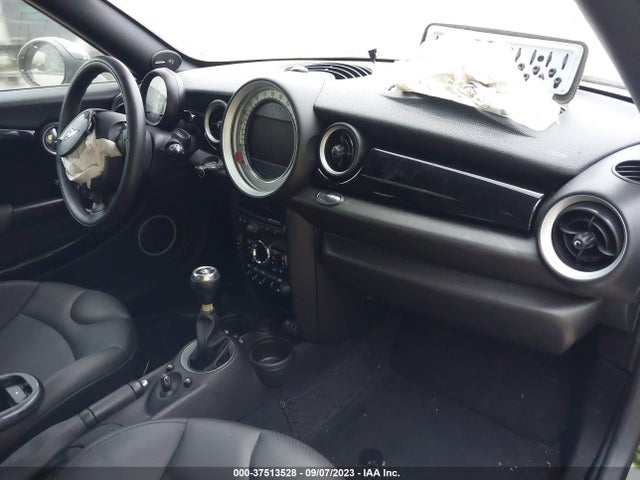 2013 MINI COOPER COUPE WMWSX3C56DT409022 Photo 4