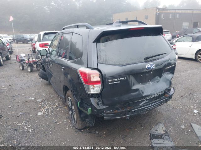 JF2SJAEC9JH471101 Subaru Forester Premium