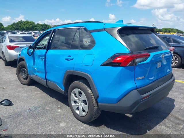 Toyota RAV4 LE 2020 2T3H1RFV7LC062200 Image 3