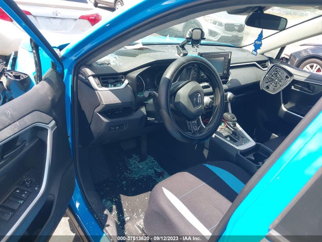 Toyota RAV4 LE 2020 2T3H1RFV7LC062200 Image 5