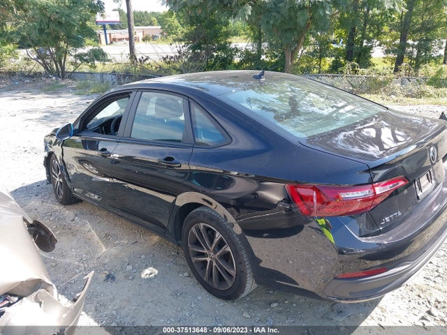 3VWBM7BU2NM013422 Volkswagen Jetta Sport
