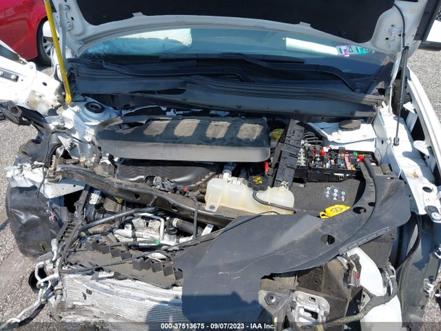 1C4PJMLXXKD104406 Jeep Cherokee Latitude Plus