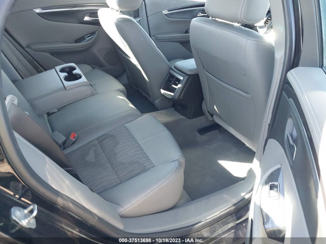 Chevrolet IMPALA 1LT 2018 2G1105S3XJ9140923 Image 8