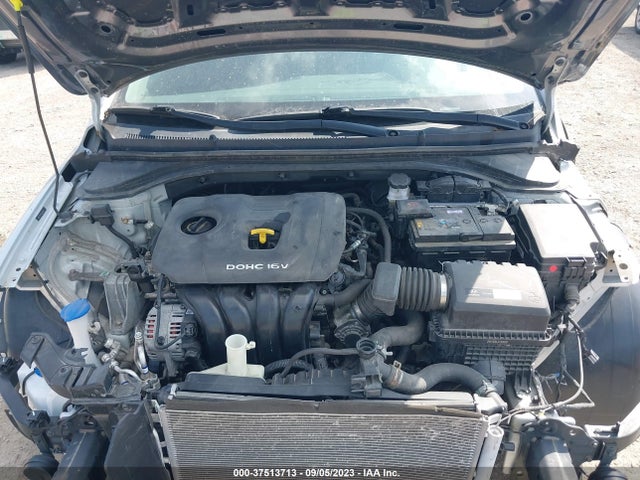 2018 HYUNDAI ELANTRA SE VIN: 5NPD74LF4JH280367