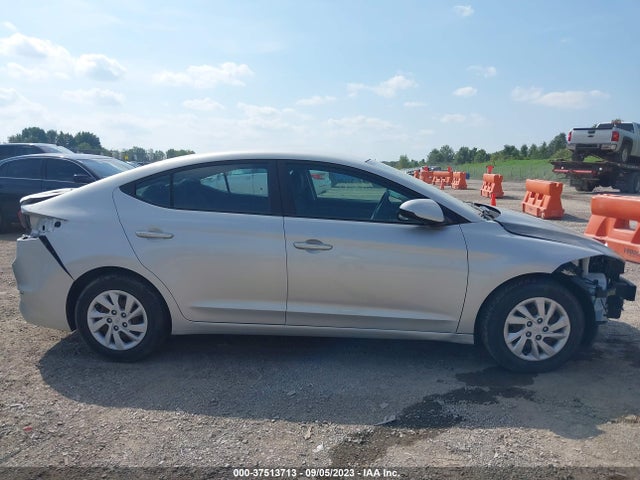 2018 HYUNDAI ELANTRA SE VIN: 5NPD74LF4JH280367