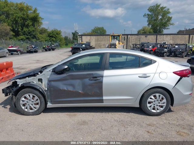 2018 HYUNDAI ELANTRA SE VIN: 5NPD74LF4JH280367