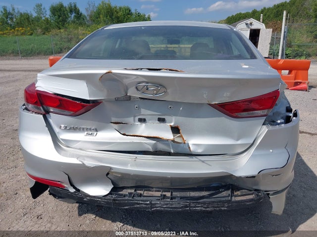 2018 HYUNDAI ELANTRA SE VIN: 5NPD74LF4JH280367