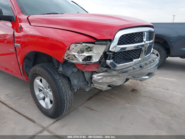 1C6RR7TT7KS567350 RAM 1500 Classic Slt