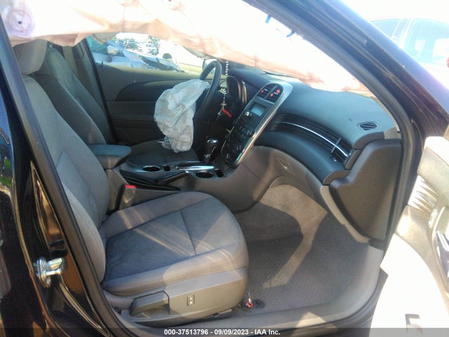 Chevrolet MALIBU LS 2014 1G11B5SL0EF212221 Image 5