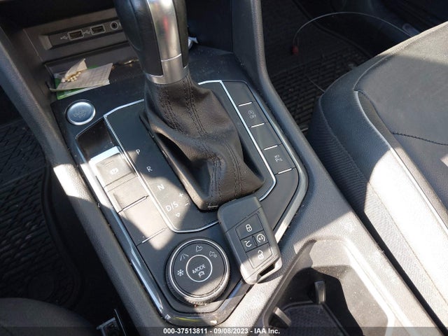 3VV4B7AX0KM194658 Volkswagen Tiguan Sel Premium