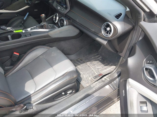 Chevrolet Camaro 2lt 2017 1G1FC1RX7H0159769 Image 5