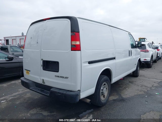 2005 CHEVROLET EXPRESS CARGO VAN VIN: 1GCGG25U851170285