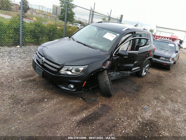 WVGTV7AX6HK019439 Volkswagen Tiguan Sport