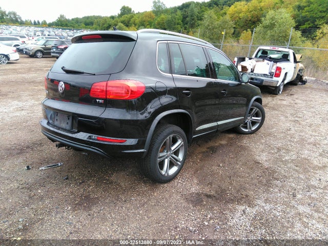 WVGTV7AX6HK019439 Volkswagen Tiguan Sport