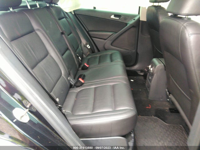 WVGTV7AX6HK019439 Volkswagen Tiguan Sport