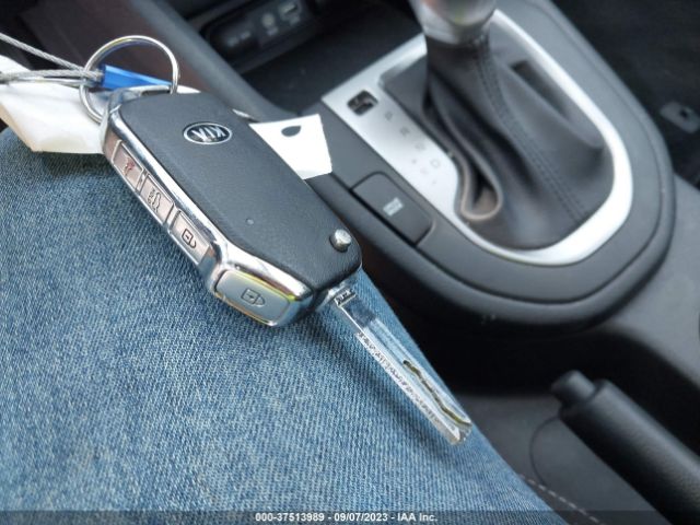 3KPF24AD0ME287852 KIA Forte Lxs