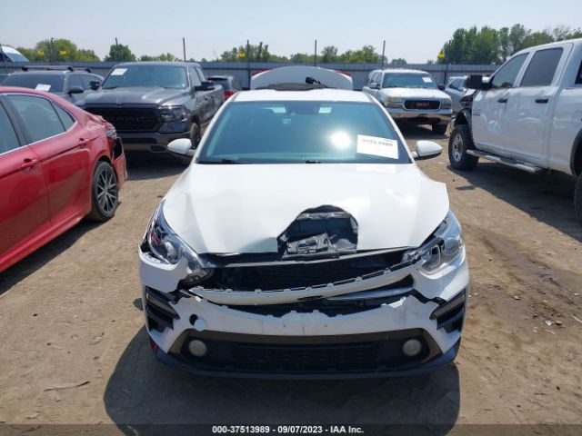 3KPF24AD0ME287852 KIA Forte Lxs