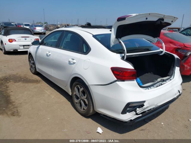 3KPF24AD0ME287852 KIA Forte Lxs