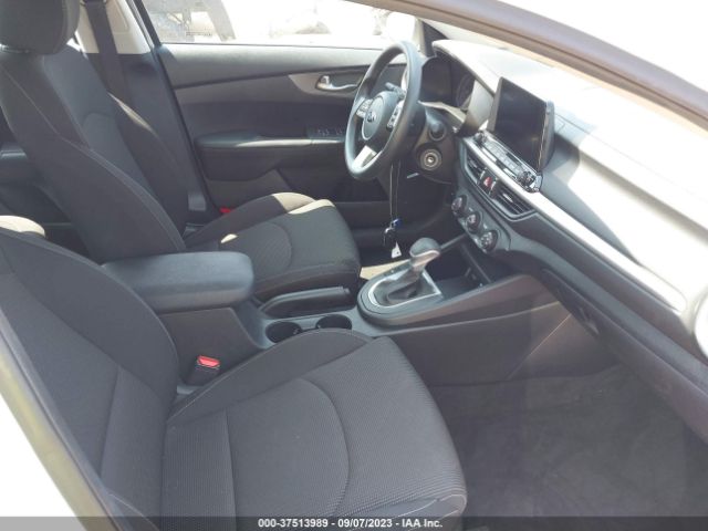 3KPF24AD0ME287852 KIA Forte Lxs