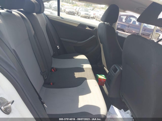 3VW2B7AJ0HM319262 Volkswagen Jetta 1.4t S