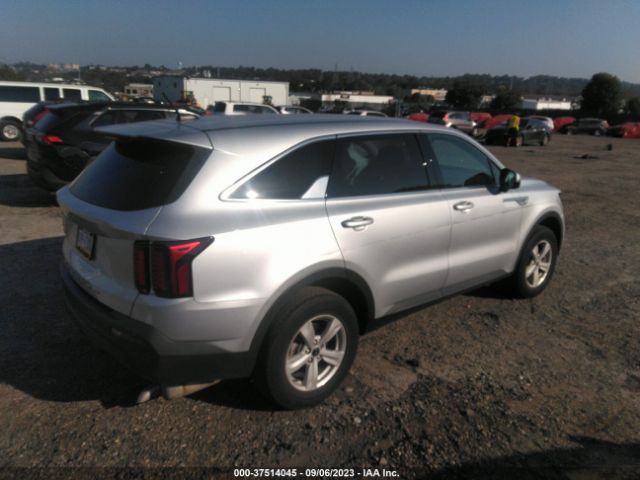 5XYRGDLC9NG113561 KIA SORENTO LX
