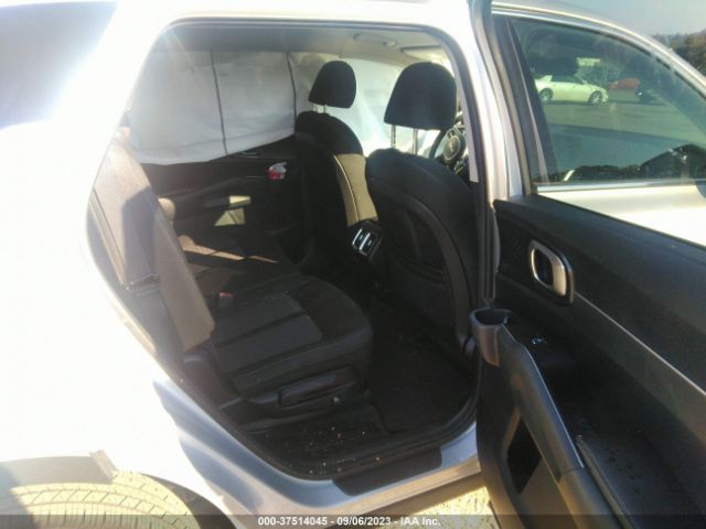 5XYRGDLC9NG113561 KIA SORENTO LX
