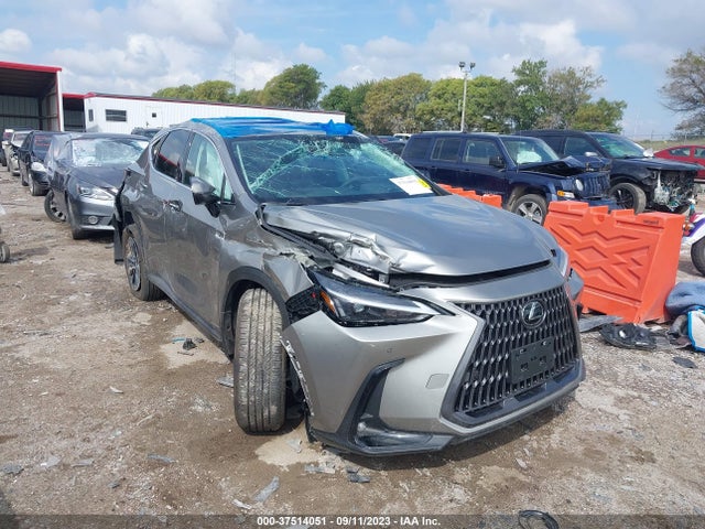 2T2GKCEZ0RC019258 Lexus Nx Nx 350h Premium