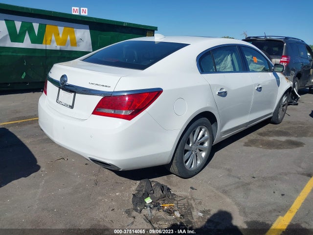 1G4GB5G30GF221574 Buick Lacrosse Leather