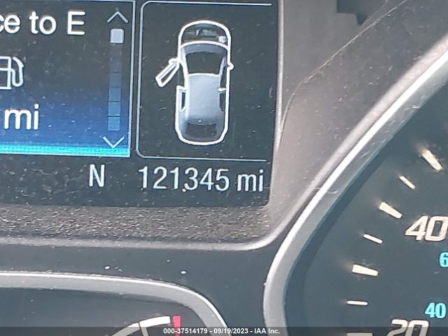 1FMCU0GX1GUC62323 Ford ESCAPE SE