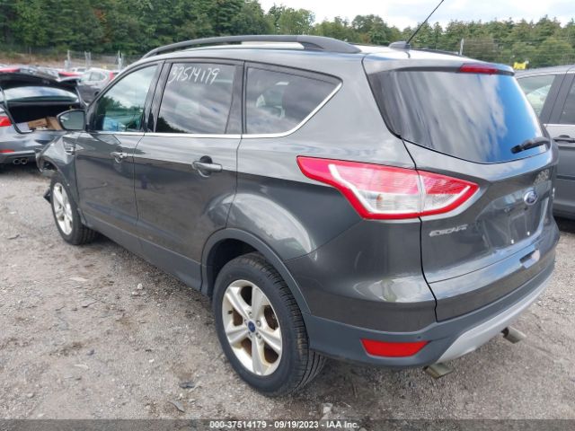 1FMCU0GX1GUC62323 Ford ESCAPE SE