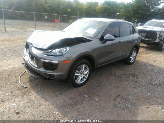 2016 PORSCHE CAYENNE WP1AA2A29GKA10925 Photo 1