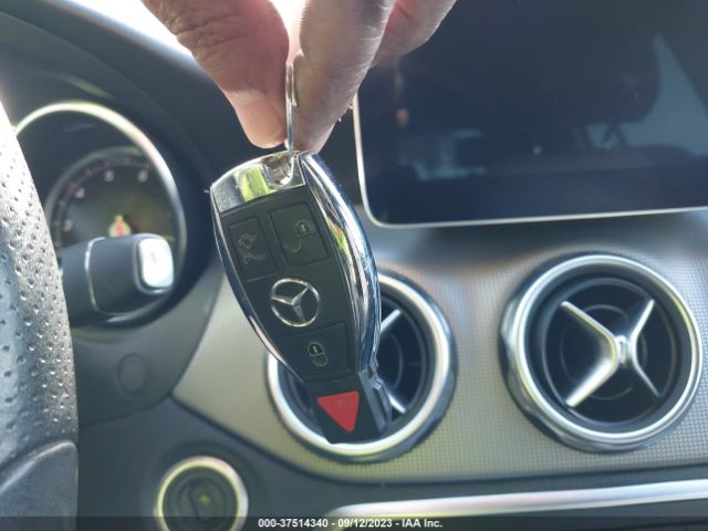 W1NTG4EB3LJ691218 Mercedes-Benz Gla Gla 250