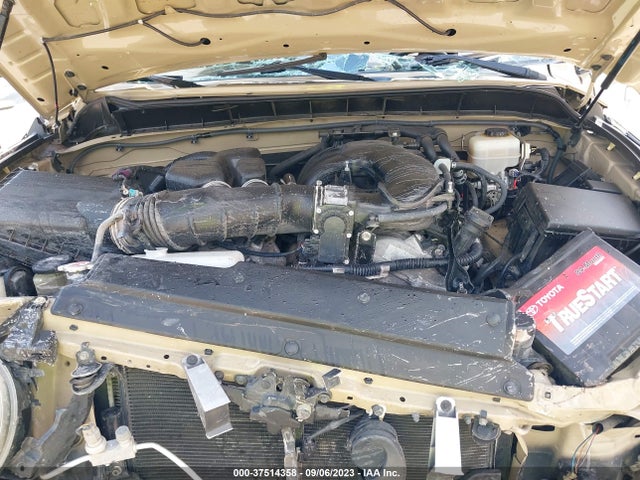 2014 Toyota FJ Cruiser, VIN: JTEBU4BFXEK189446