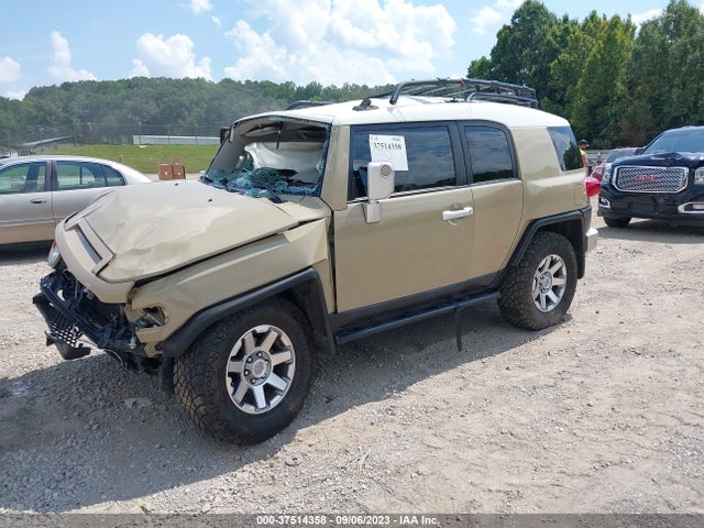 2014 Toyota FJ Cruiser, VIN: JTEBU4BFXEK189446