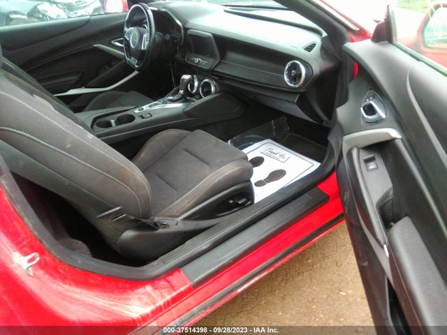2017 Chevrolet Camaro, VIN: 1G1FB1RS3H0157251