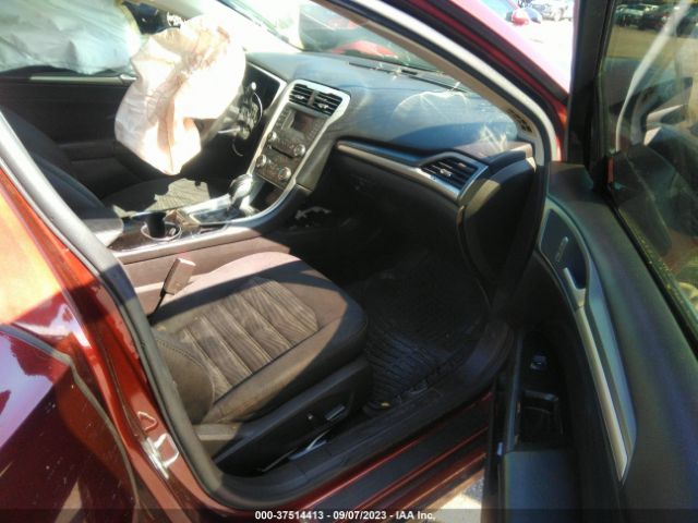 3FA6P0H76GR307082 Ford FUSION SE