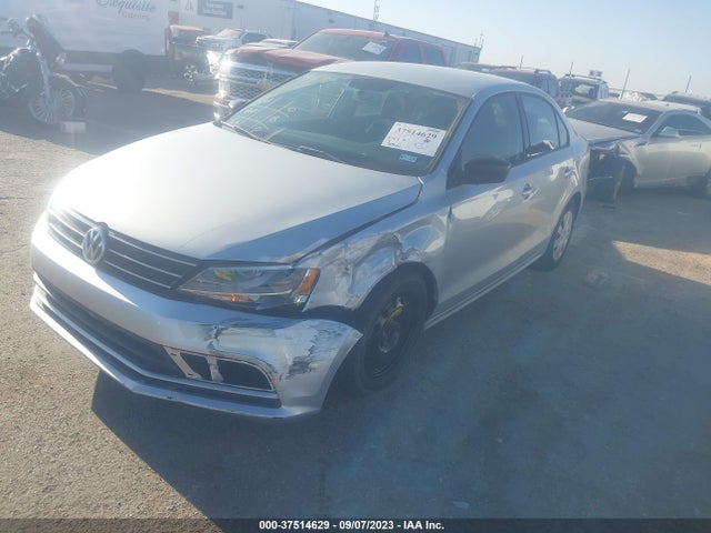 3VW2K7AJ5FM279757 Volkswagen Jetta Sedan 2.0l S