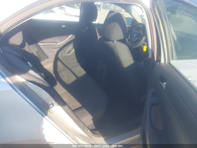 3VW2K7AJ5FM279757 Volkswagen Jetta Sedan 2.0l S